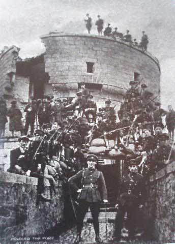 Free_state_troops_capture_Millmount_in_Drogheda_during_the_Civil_war